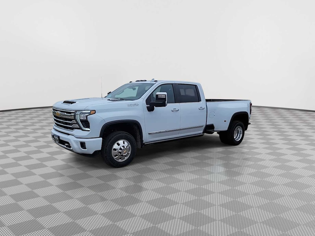 New 2026 Chevrolet Silverado 3500 HD High Country DRW Truck Crew Cab