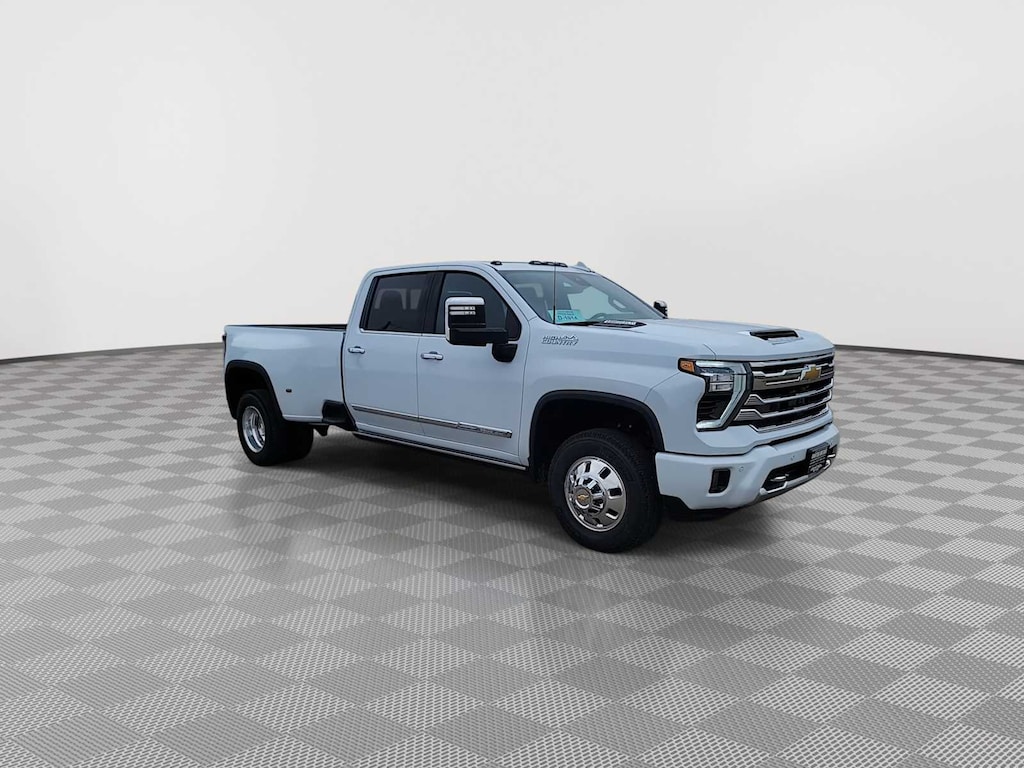 New 2026 Chevrolet Silverado 3500 HD High Country DRW Truck Crew Cab