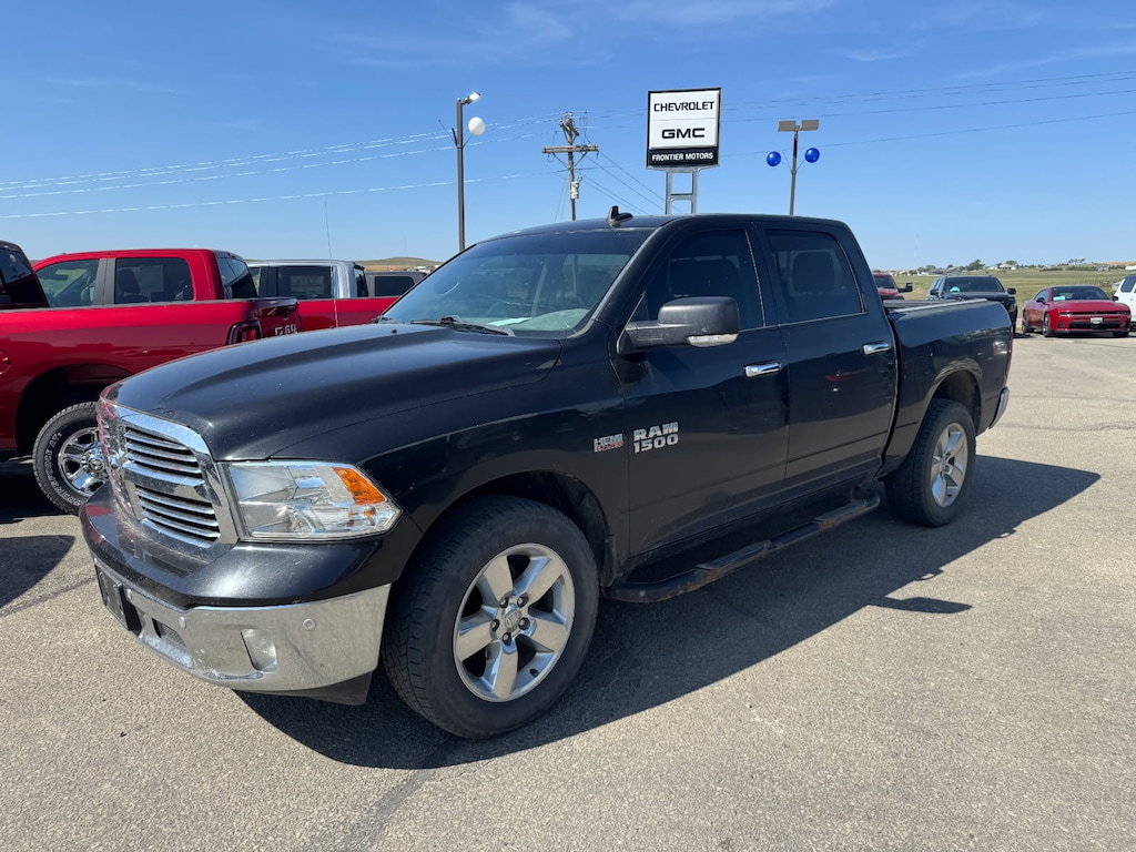 Used 2017 Ram 1500 SLT Truck Crew Cab
