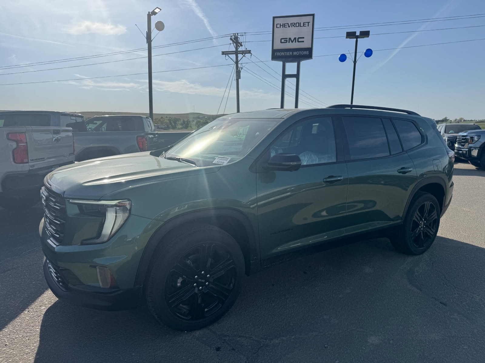 2027 GMC Acadia Elevation