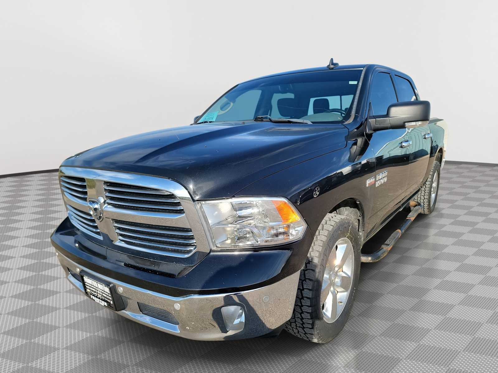 Used 2017 Ram 1500 SLT Truck Crew Cab