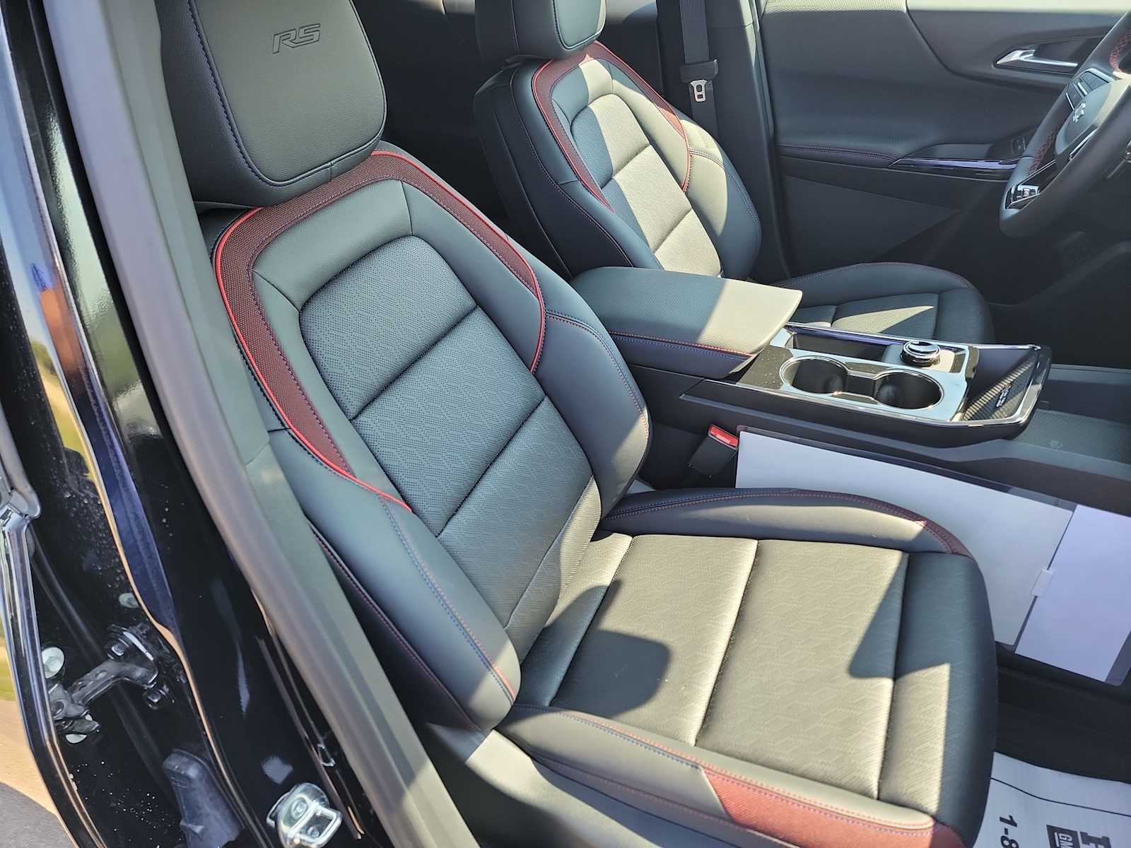2026 Chevrolet Equinox RS - Photo 24
