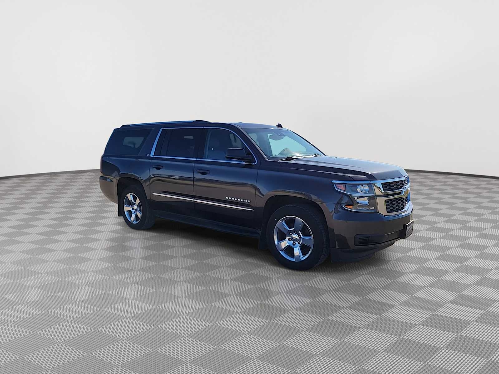 Used 2015 Chevrolet Suburban LT with VIN 1GNSKJKC8FR165483 for sale in Winner, SD