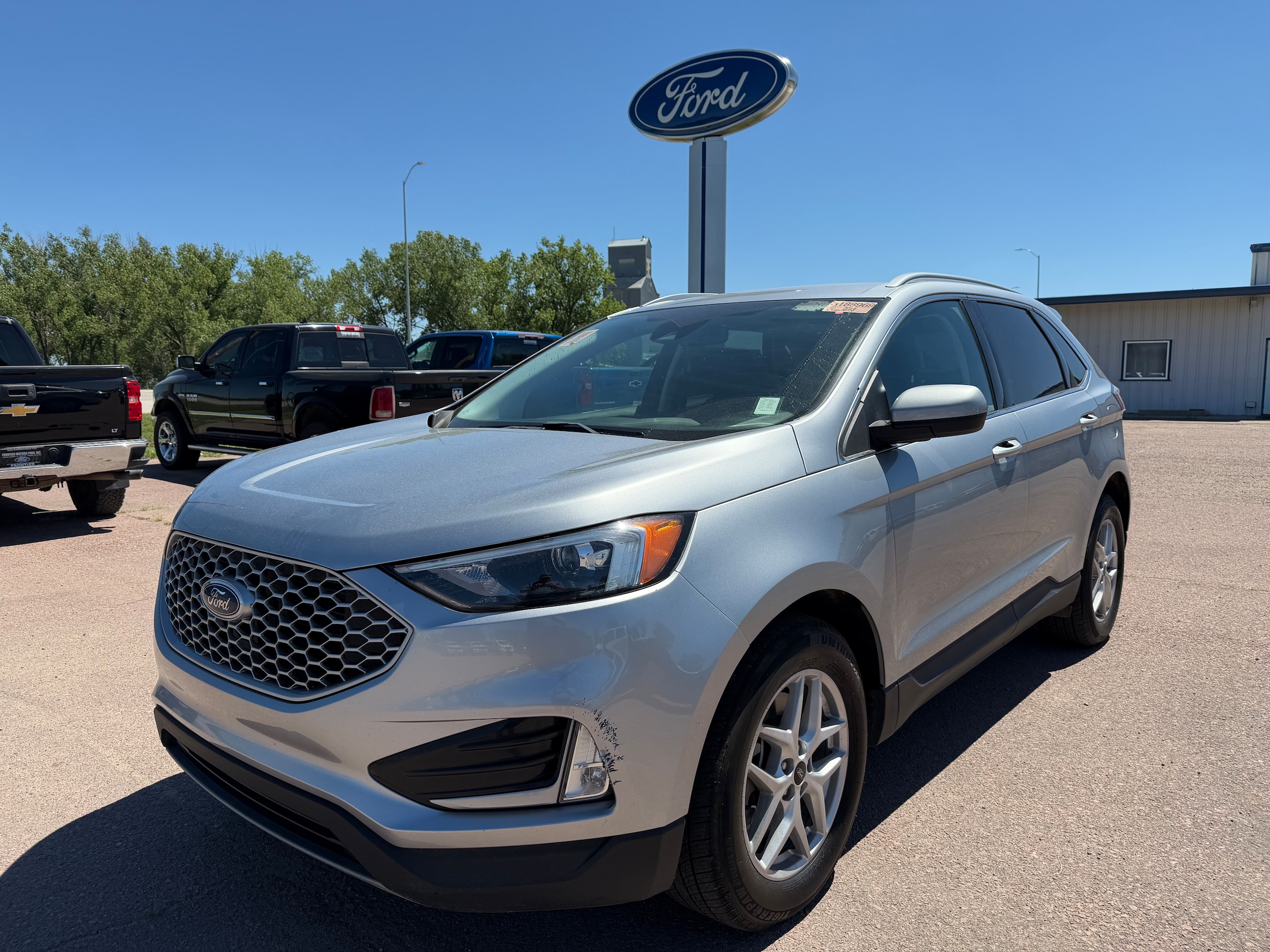 2024 Ford Edge