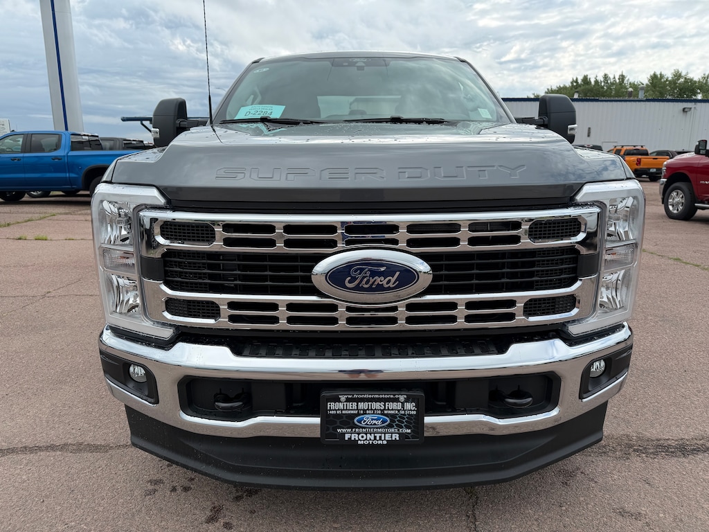 New 2026 Ford F-350 Truck Crew Cab