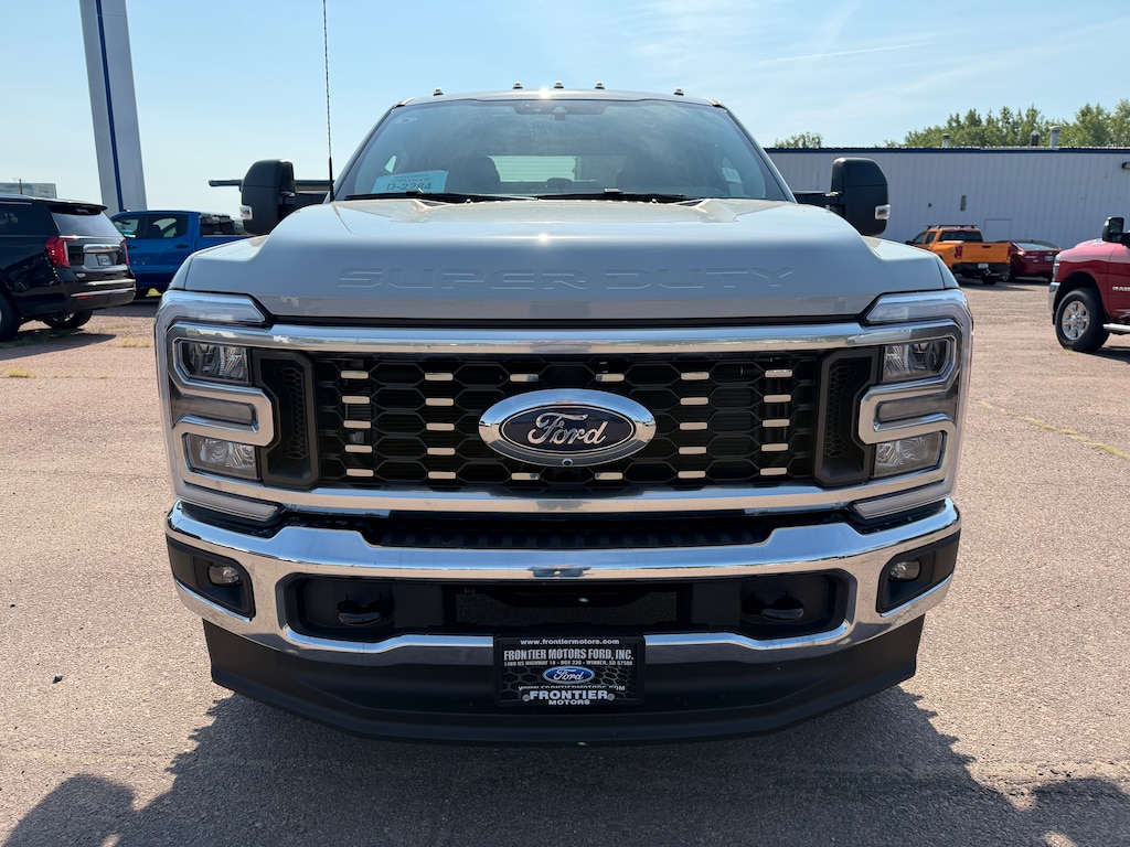 New 2026 Ford F-350 Truck Crew Cab