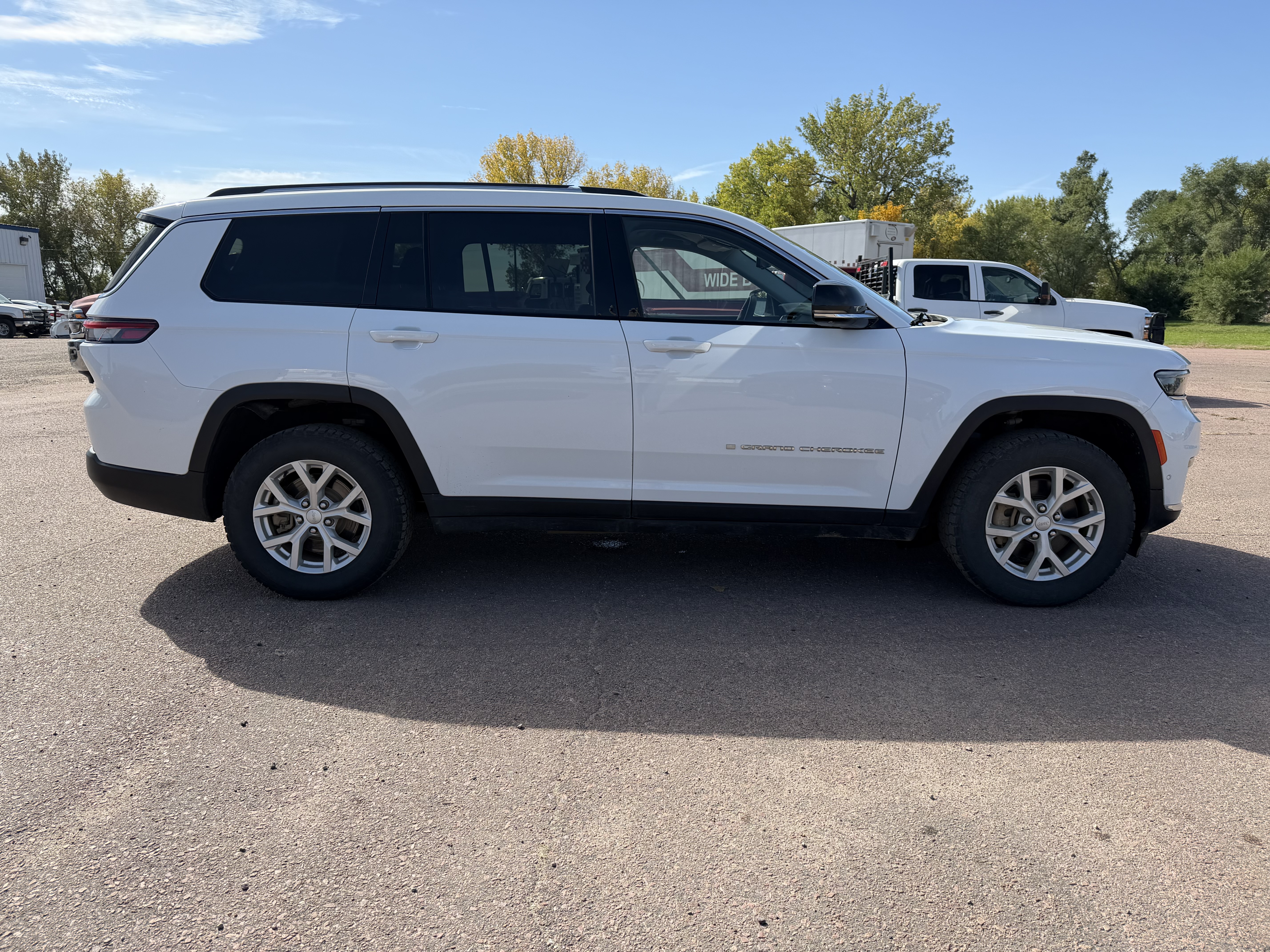 Used 2023 Jeep Grand Cherokee L Limited SUV