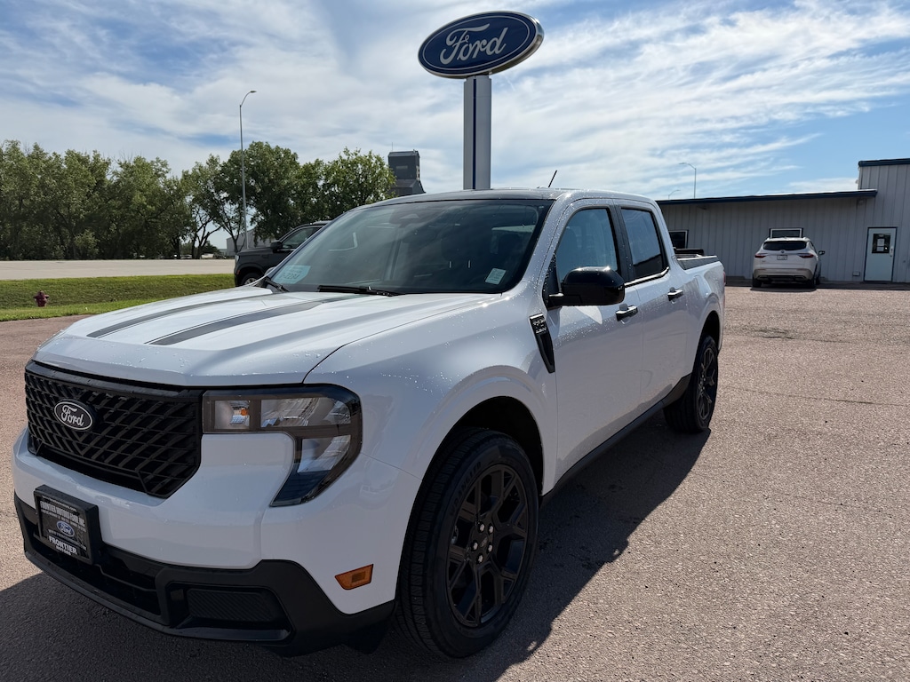 New 2026 Ford Maverick XLT Truck SuperCrew