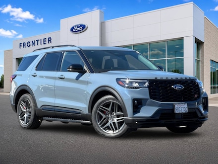 2025 Ford Explorer ST SUV