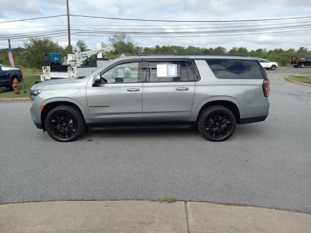 Certified 2024 Chevrolet Suburban RST SUV