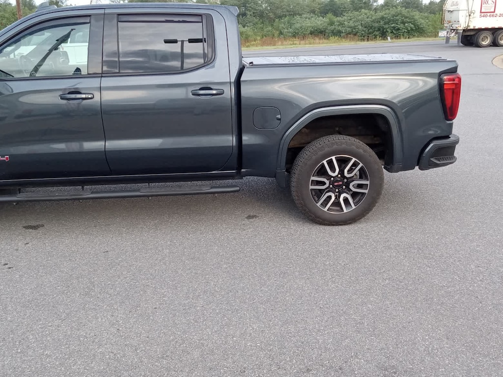 Certified 2021 GMC Sierra 1500 AT4 4WD Crew Cab 147 Truck Crew Cab