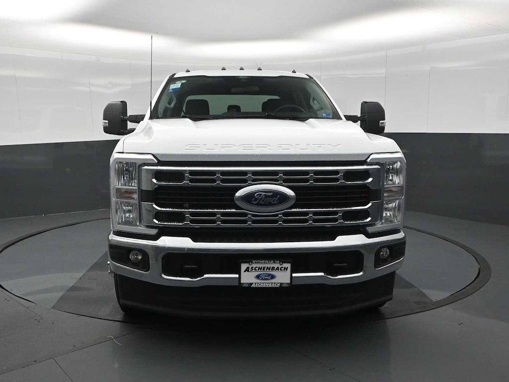 New 2026 Ford F-350SD XLT Chassis