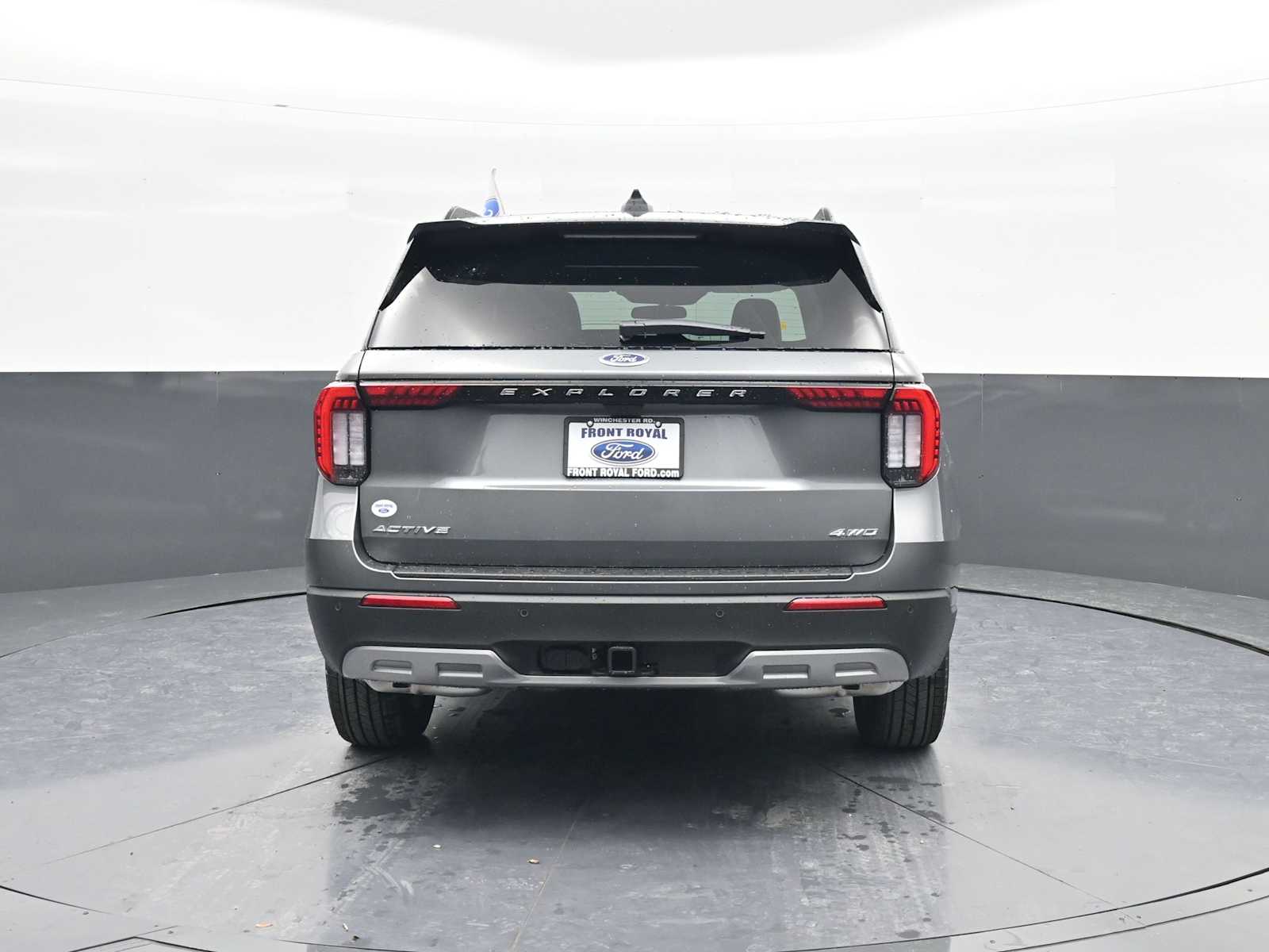 2026 Ford Explorer Active - Photo 6