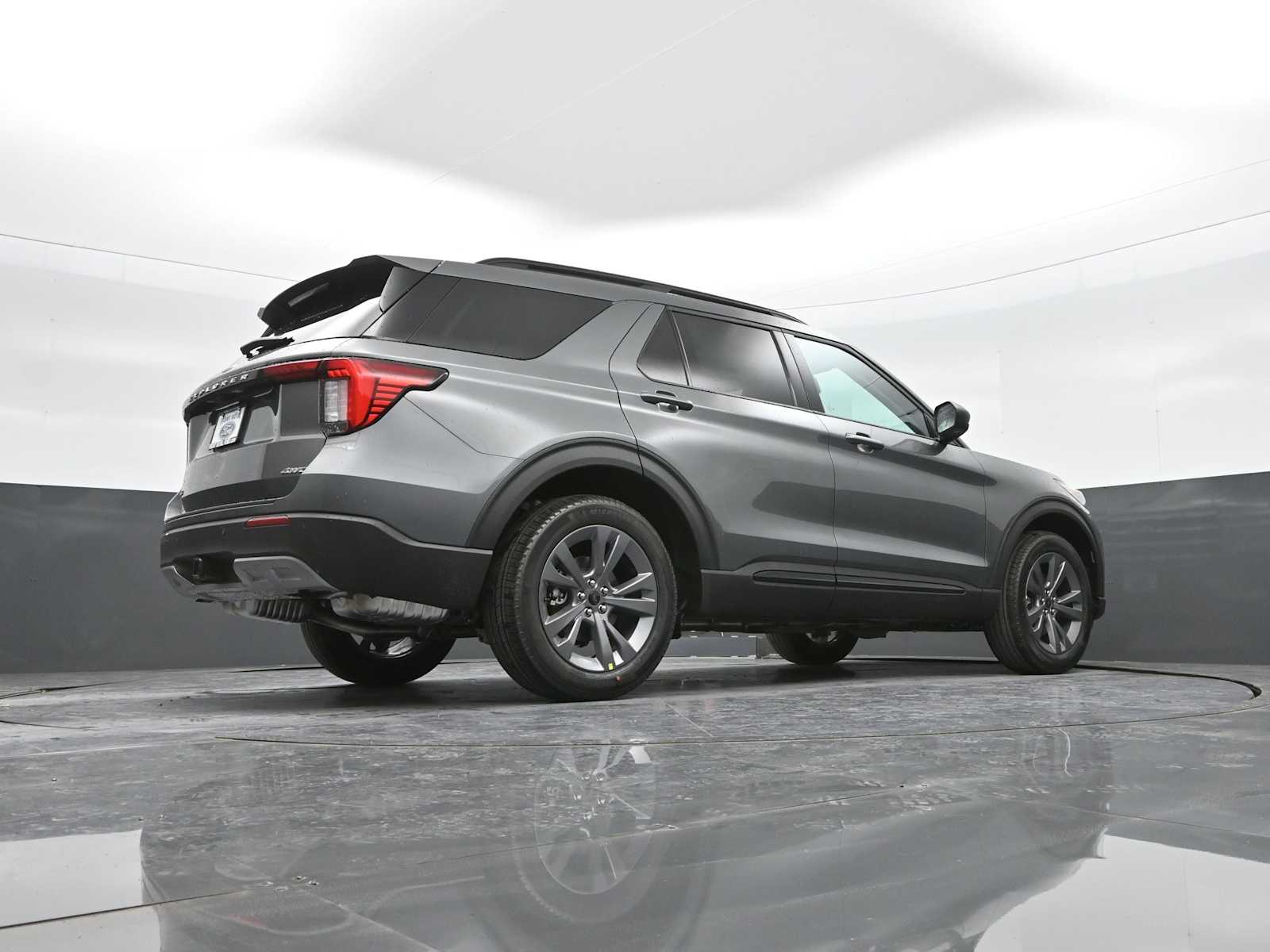 2026 Ford Explorer Active - Photo 52