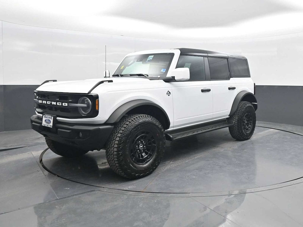 New 2026 Ford Bronco Outer Banks SUV