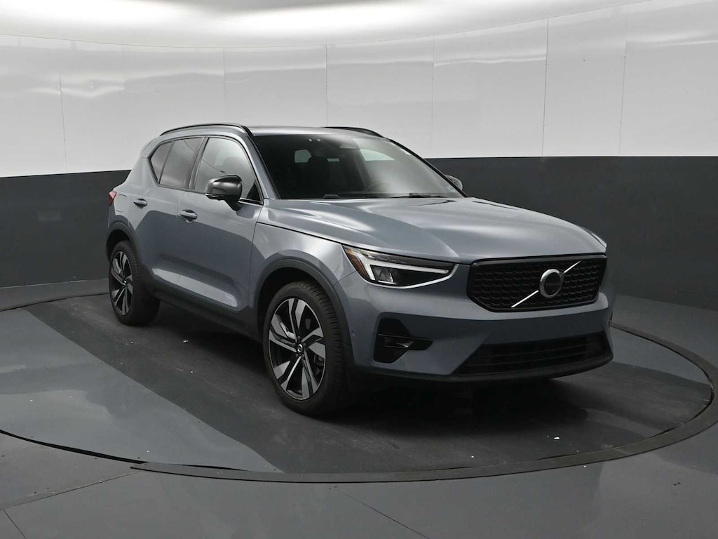 Certified 2023 Volvo XC40 Plus Dark Theme SUV