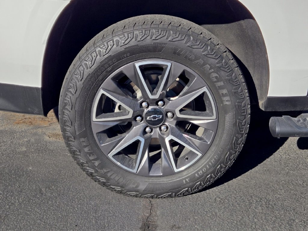 Used 2024 Chevrolet Suburban Z71 SUV
