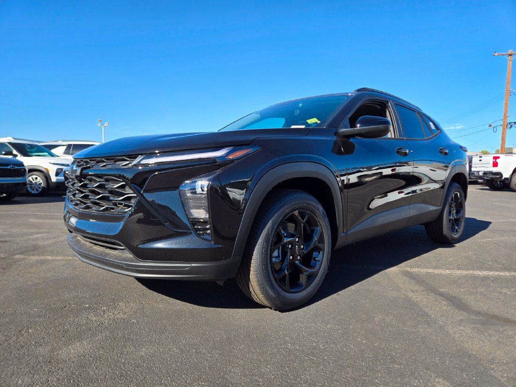 New 2026 Chevrolet Trax LT SUV