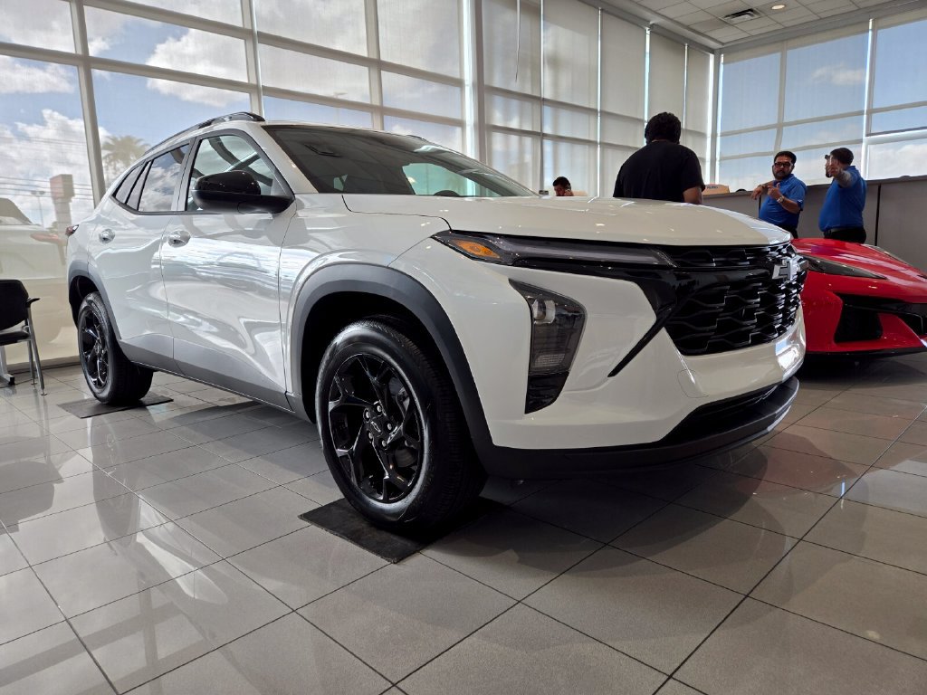 New 2026 Chevrolet Trax LT SUV