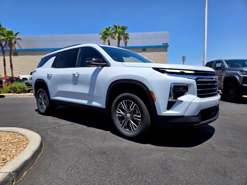 New 2026 Chevrolet Traverse LT SUV