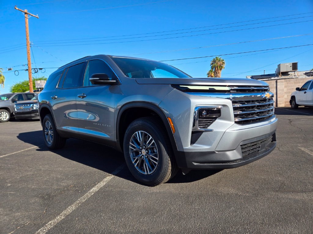 New 2027 Chevrolet Traverse LT SUV