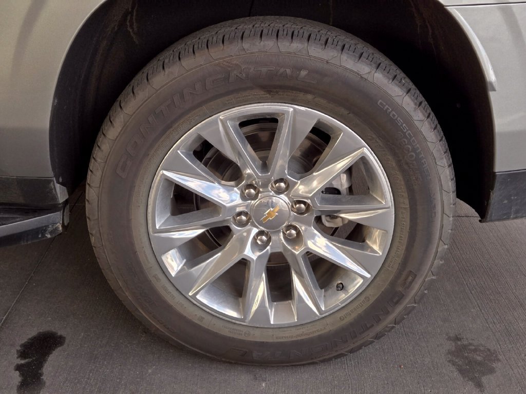 Used 2025 Chevrolet Suburban Premier SUV