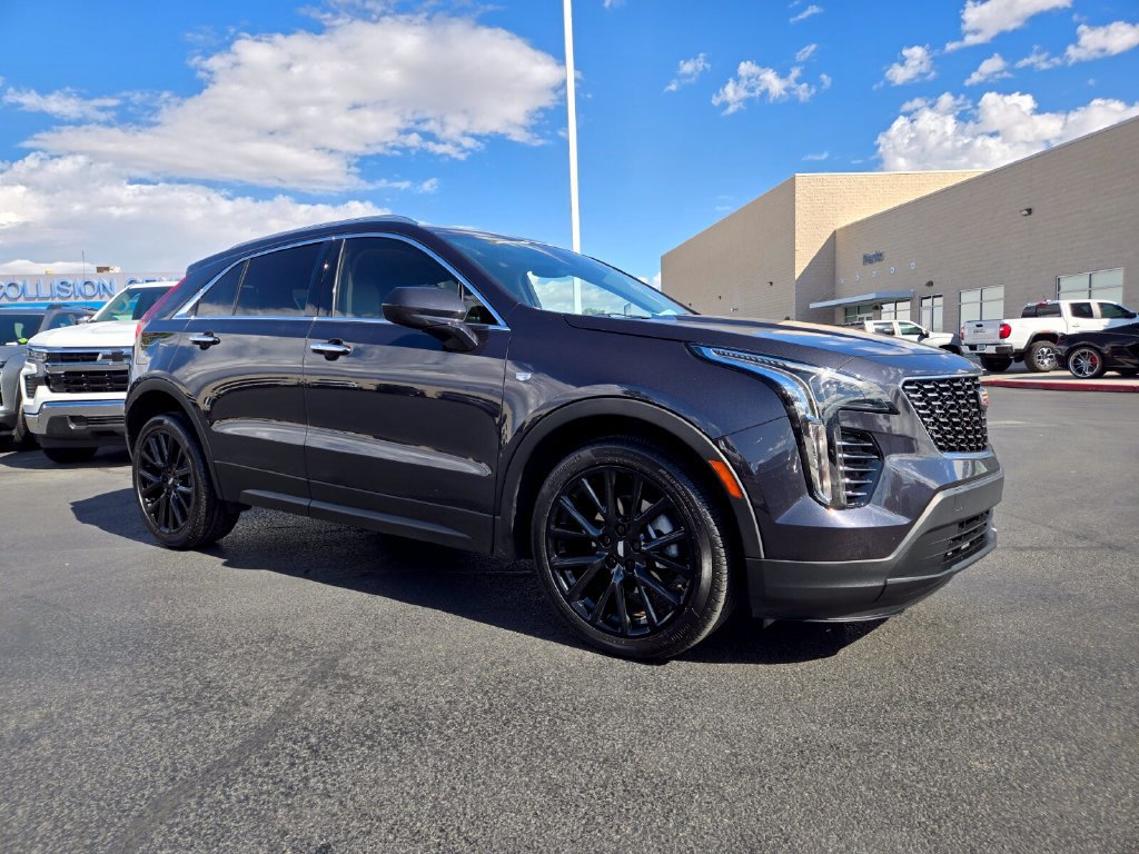  CADILLAC XT4