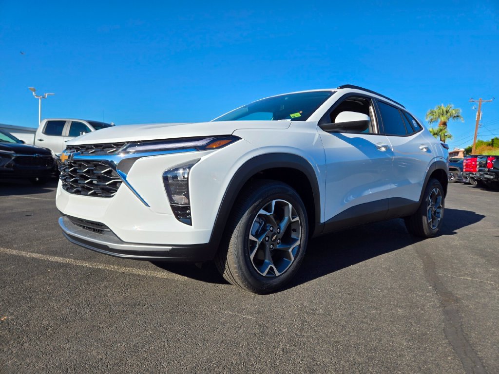 New 2026 Chevrolet Trax LT SUV