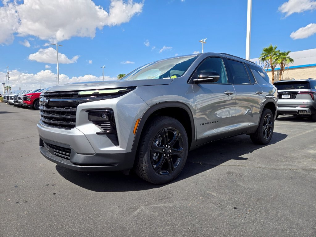 New 2027 Chevrolet Traverse LT SUV
