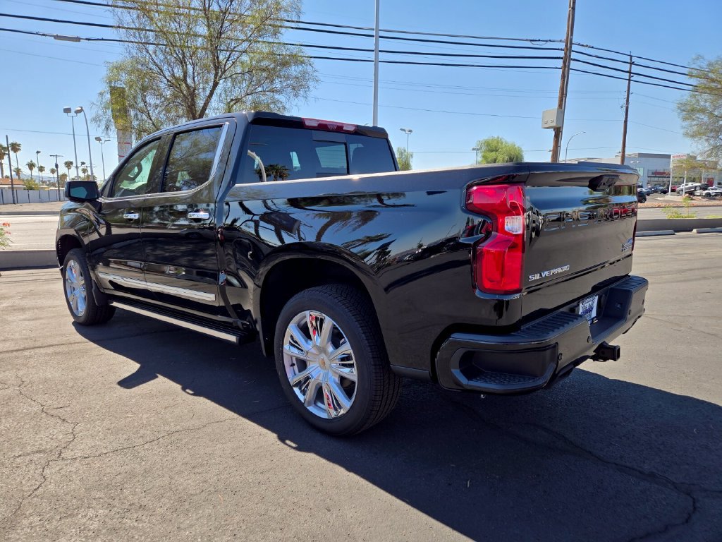 New 2026 Chevrolet Silverado 1500 High Country Truck