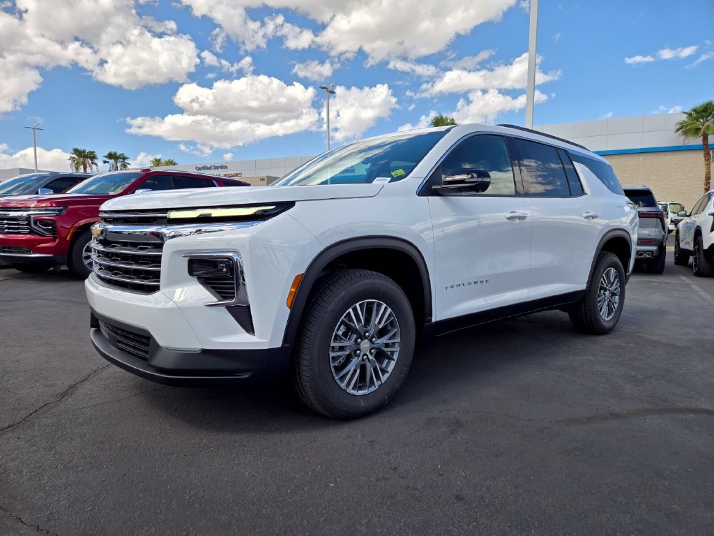 New 2027 Chevrolet Traverse LT SUV