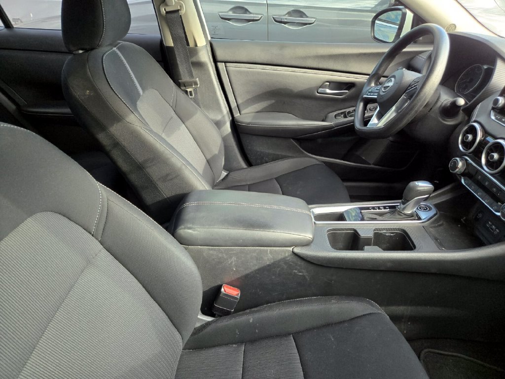 Used 2024 Nissan Sentra SV