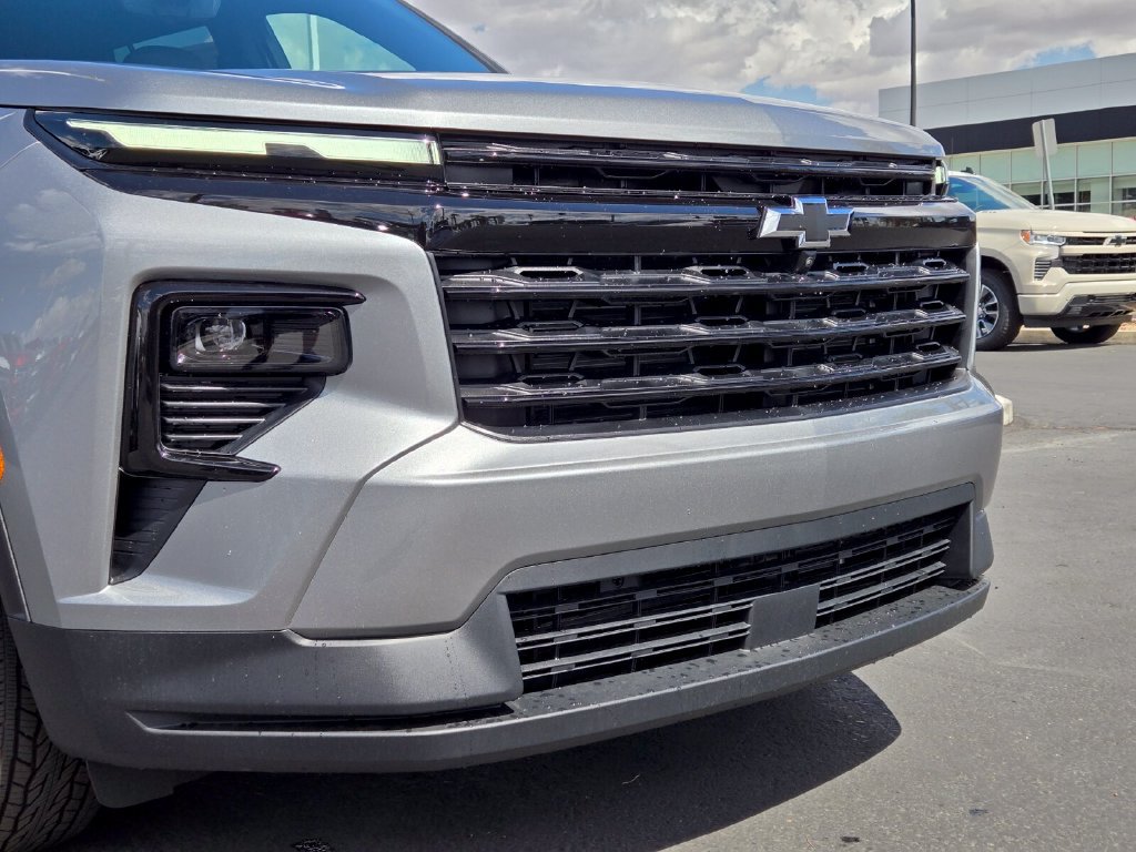 New 2027 Chevrolet Traverse LT SUV