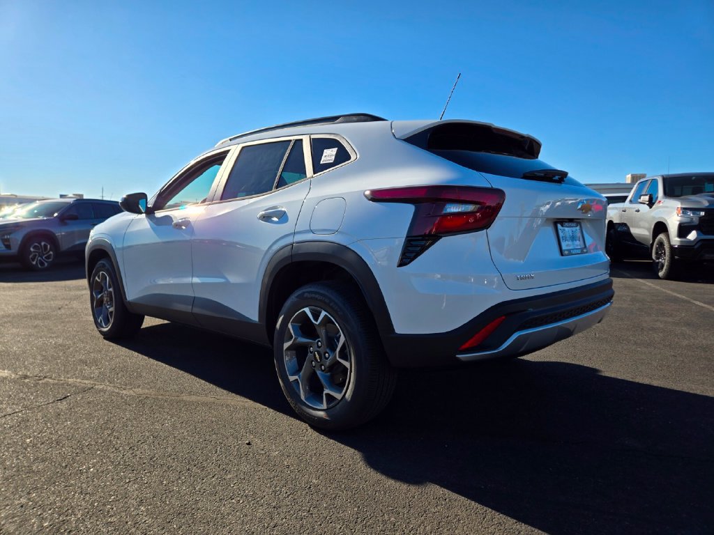 New 2026 Chevrolet Trax LT SUV
