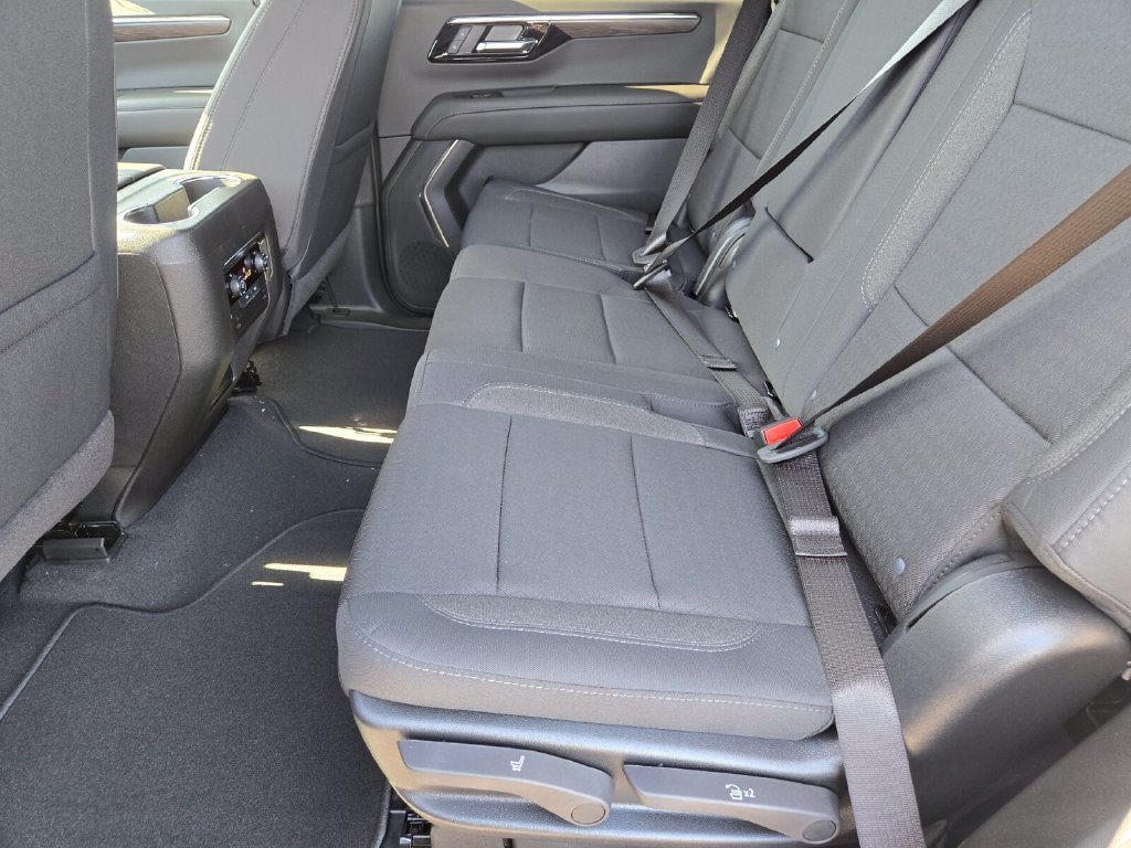 2026 Chevrolet Tahoe LS - Photo 7