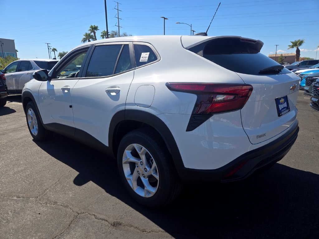 New 2026 Chevrolet Trax LS SUV