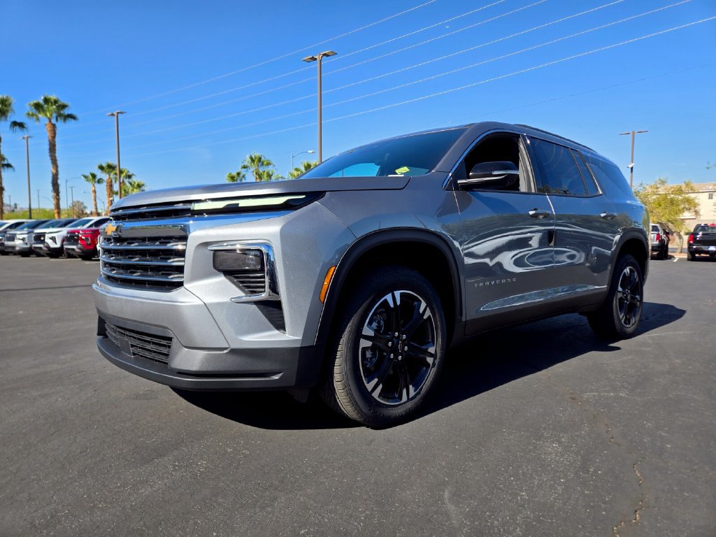 New 2027 Chevrolet Traverse LT SUV