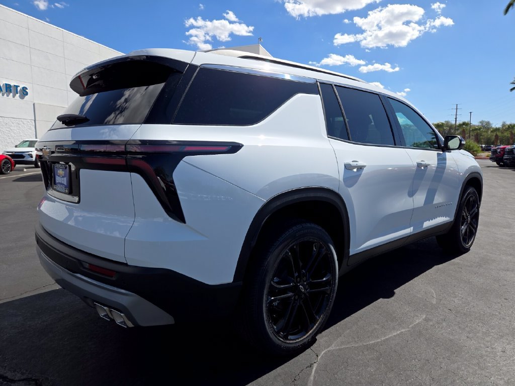 New 2027 Chevrolet Traverse LT SUV