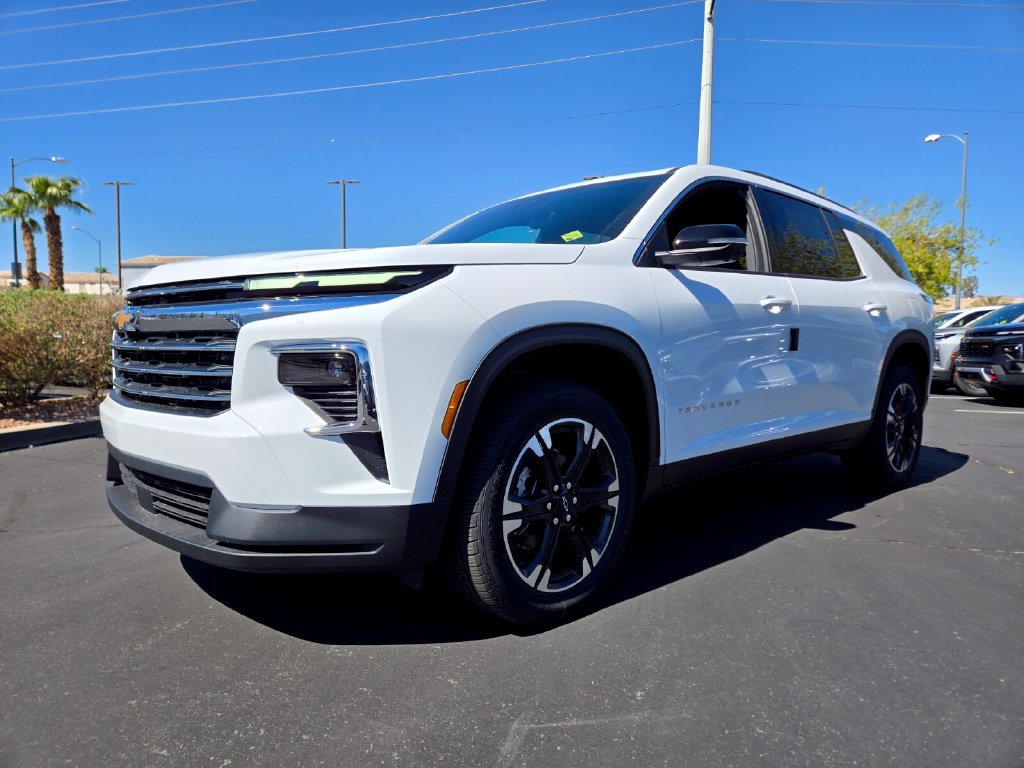 New 2027 Chevrolet Traverse LT SUV