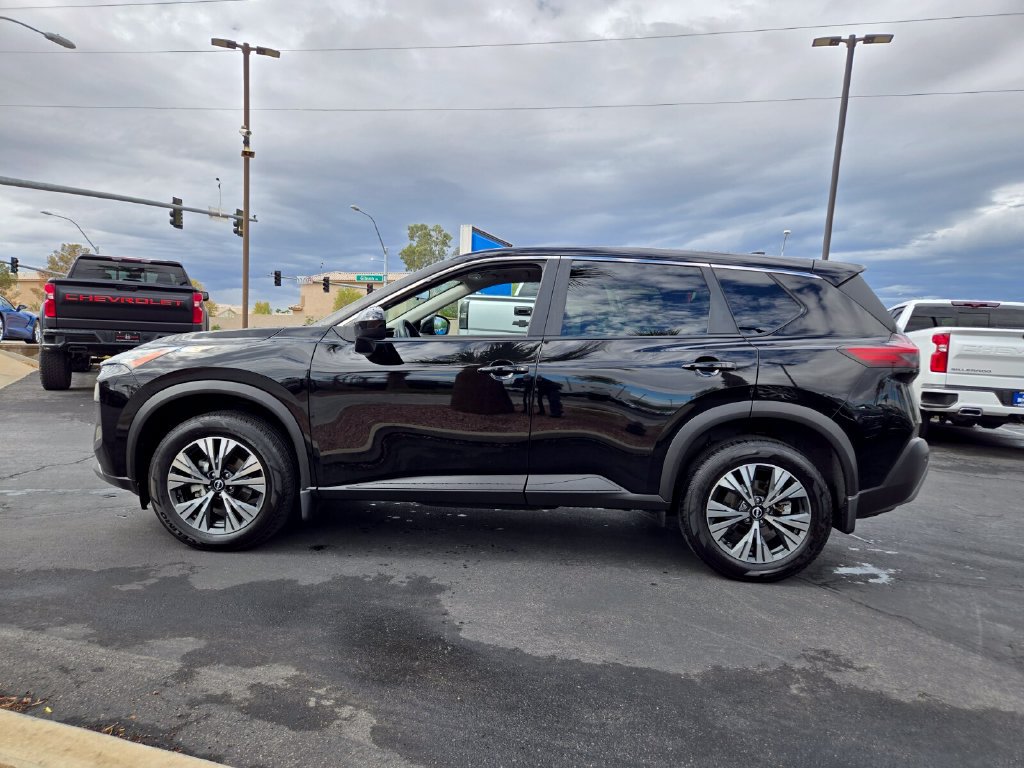 Used 2023 Nissan Rogue SV