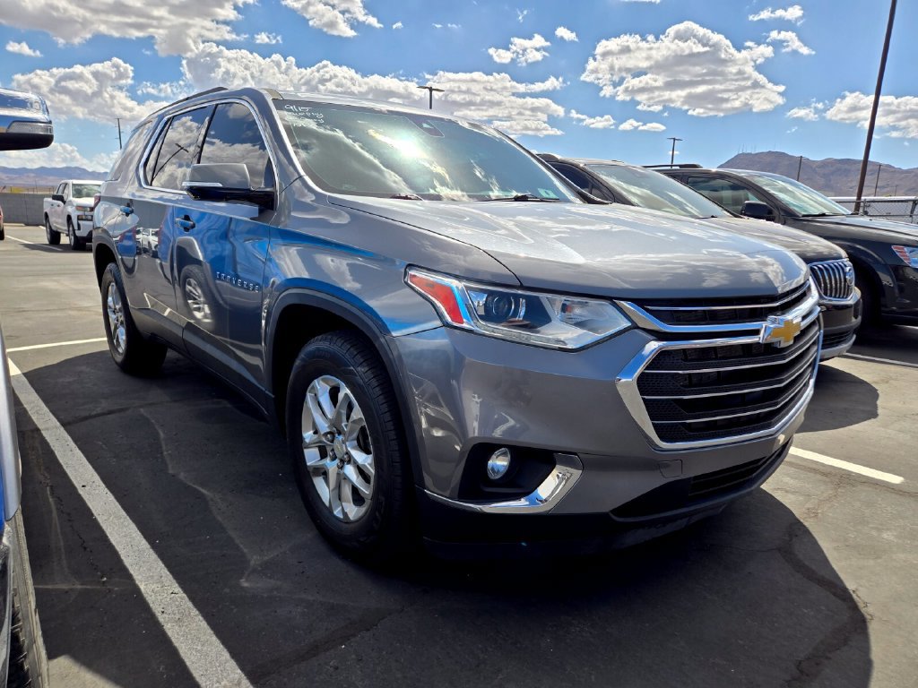 Used 2020 Chevrolet Traverse LT Cloth SUV