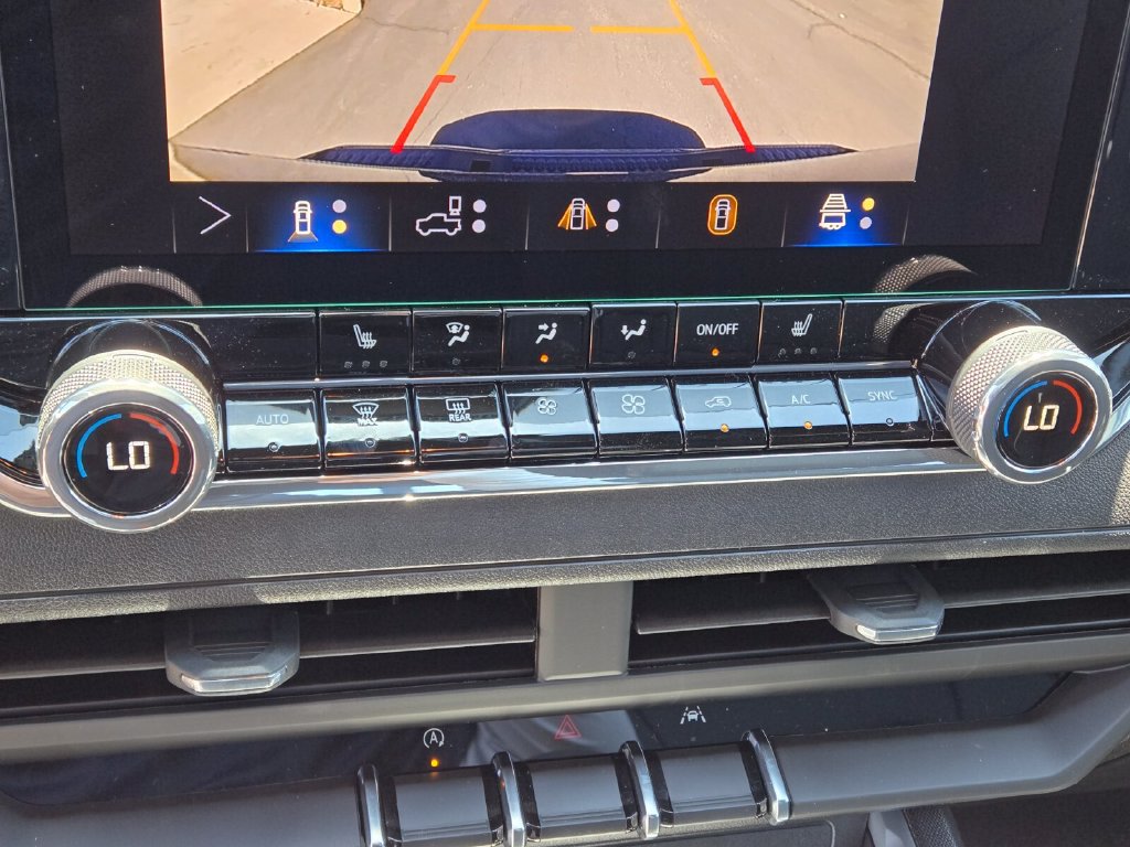2026 Chevrolet Colorado Trail Boss - Photo 12