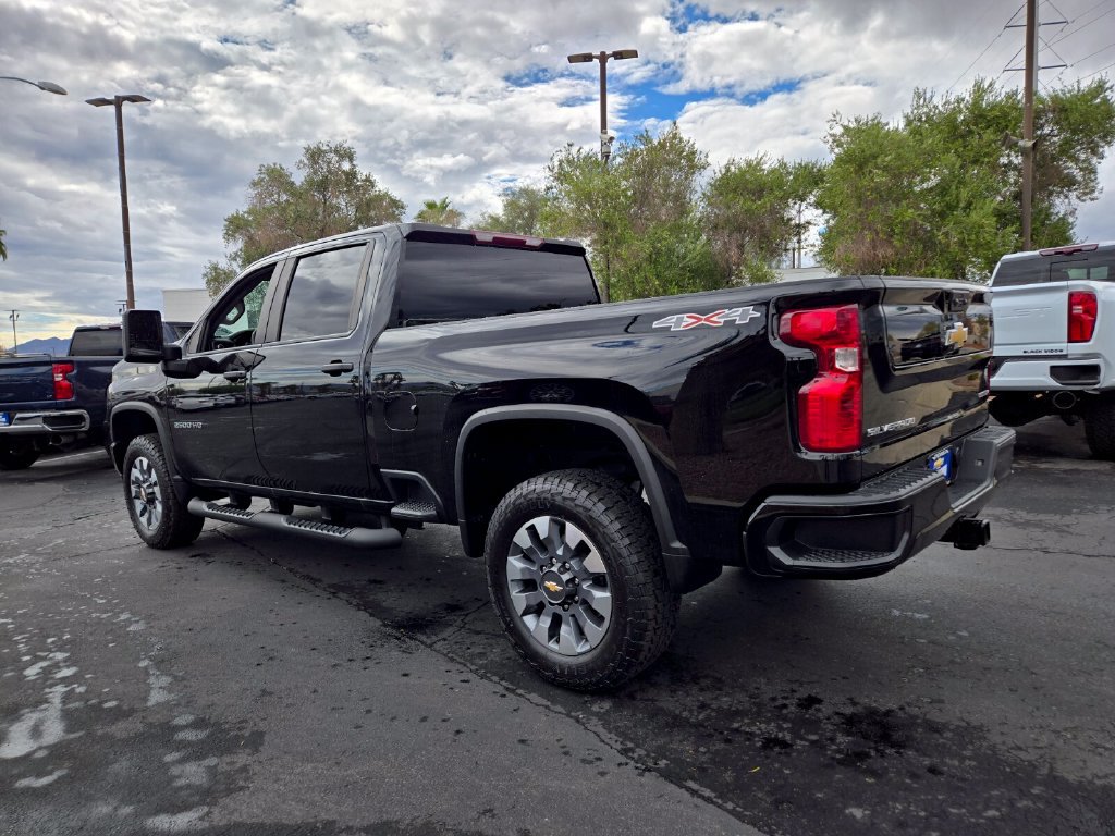 Used 2022 Chevrolet Silverado 2500 HD Custom Truck