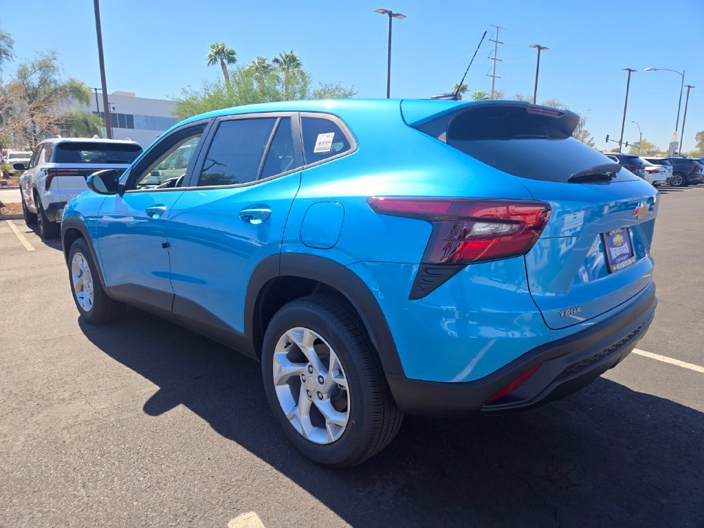 New 2026 Chevrolet Trax LS SUV