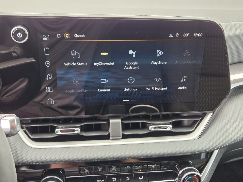 2026 Chevrolet Equinox LT - Photo 11