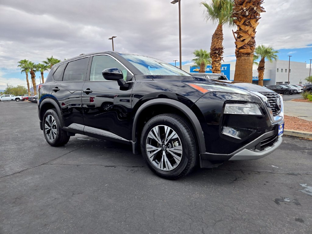  Nissan Rogue