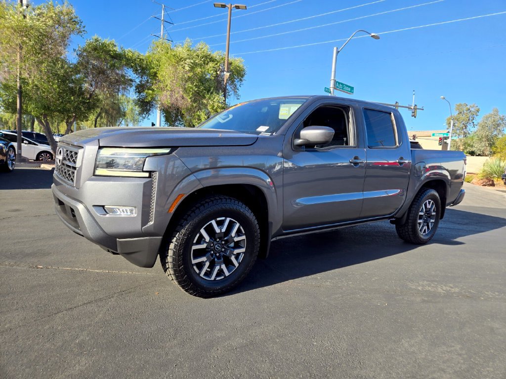 Used 2024 Nissan Frontier SL