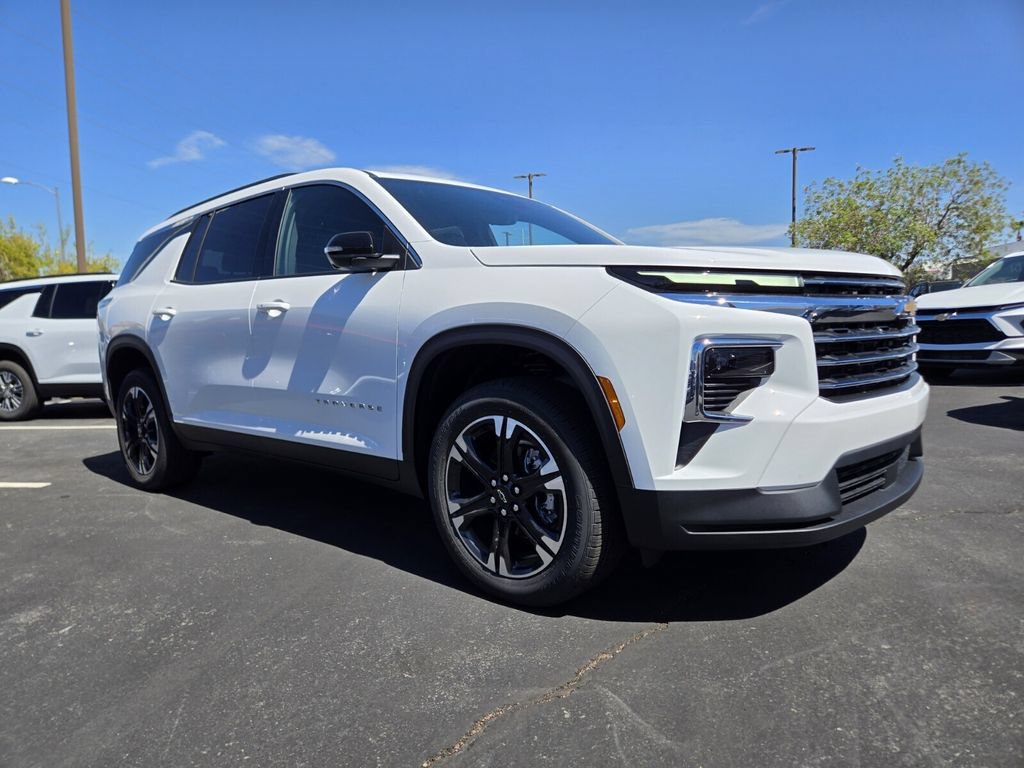 New 2027 Chevrolet Traverse LT SUV
