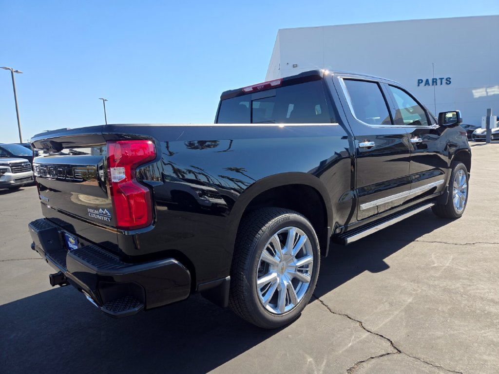 New 2026 Chevrolet Silverado 1500 High Country Truck