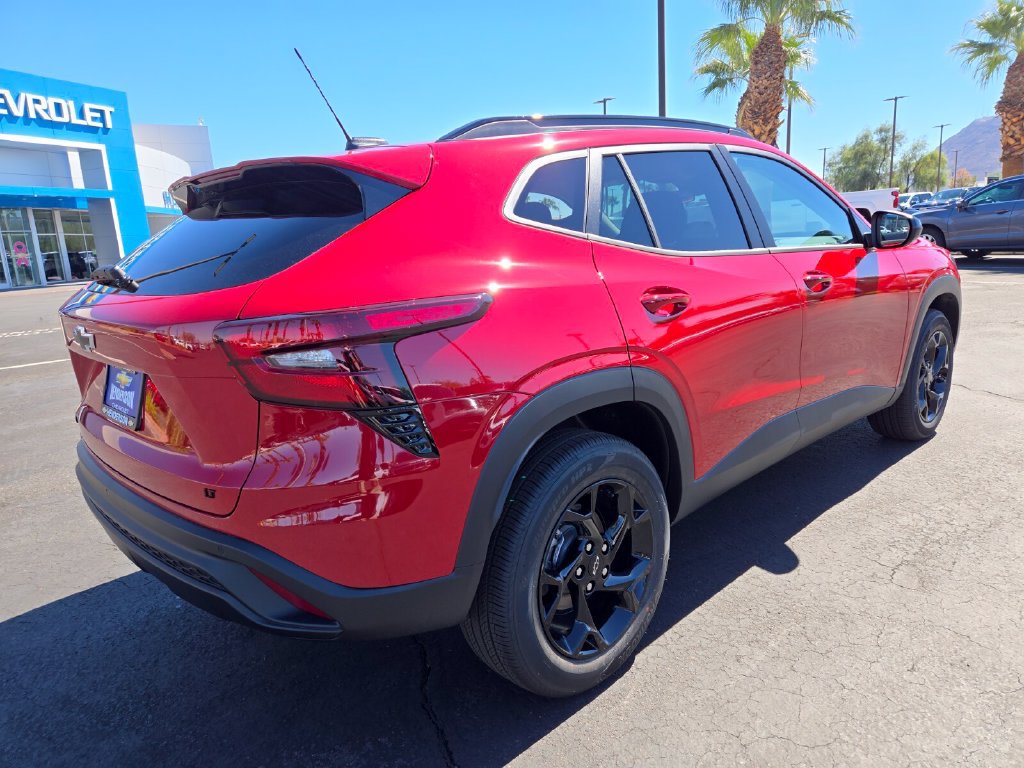 New 2026 Chevrolet Trax LT SUV
